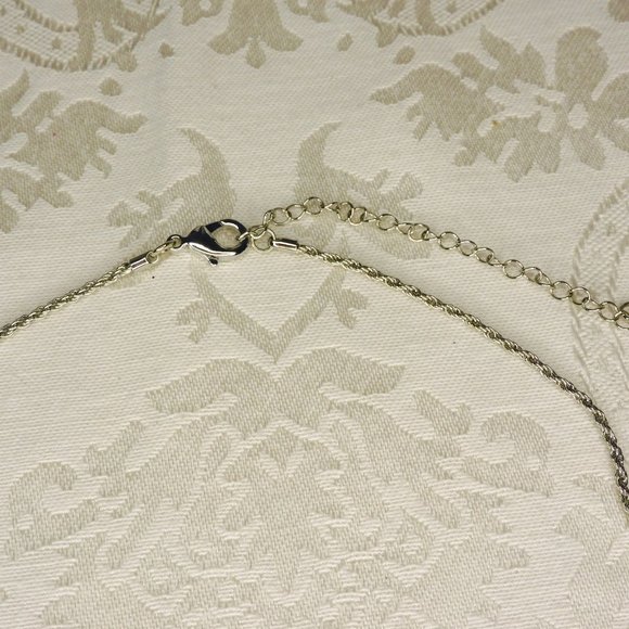 Cala Lillies in Greens Necklace and Earrings Set NWT Fashion Jewelry - Picture 3 of 5